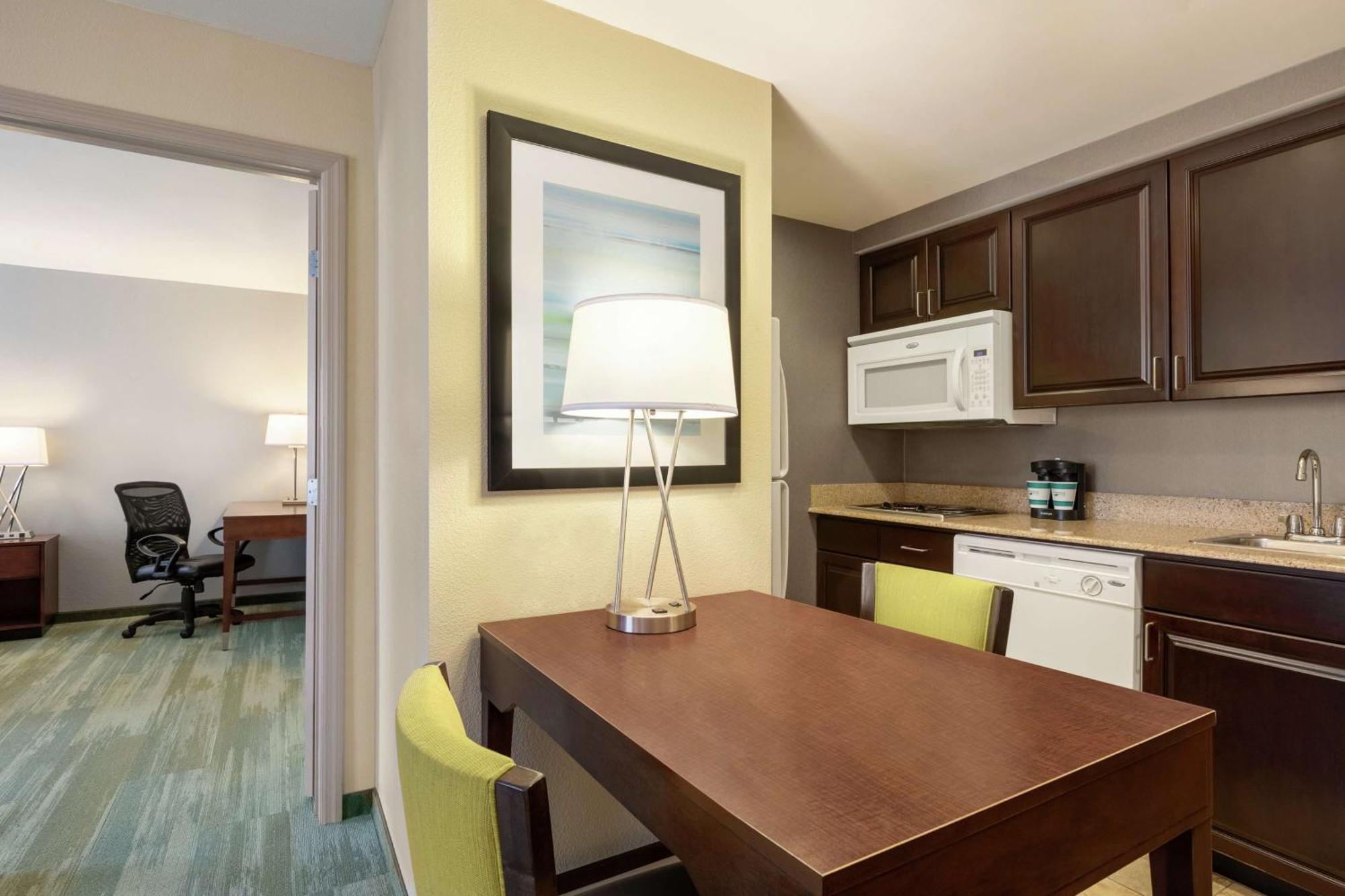 Homewood North Hotel 3*