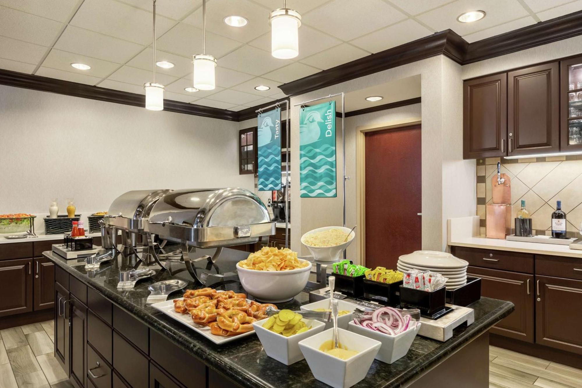 Hotel Homewood North 3*