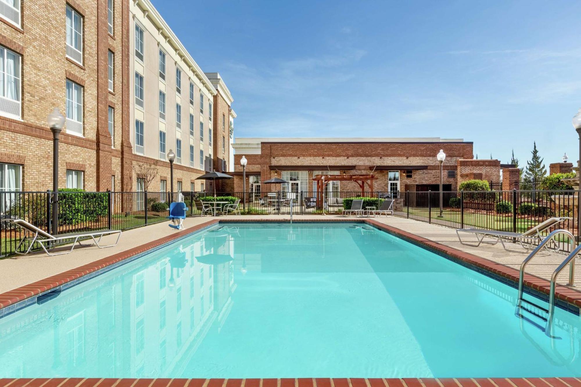 Homewood North Hotel